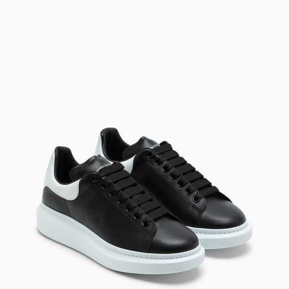 Alexander Mcqueen Black/White Oversized Sneakers - Picture 2 of 5